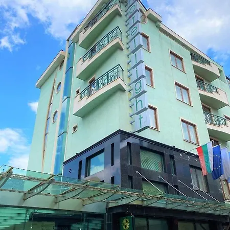 Light Hotel 3*