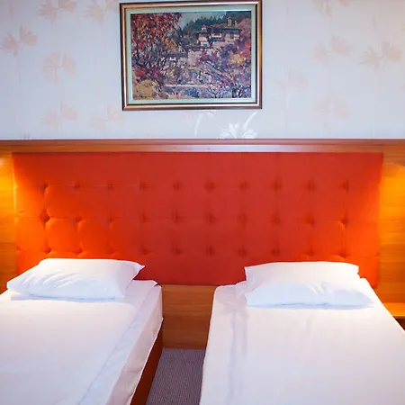 Light Hotel