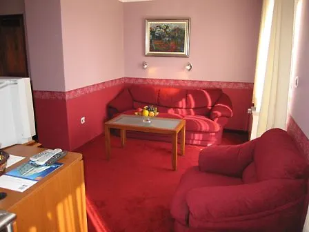 Light Hotel 3*